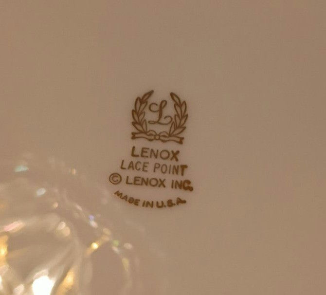 Set of Lenox Lace Point Dinner Plates - image 3 of 3