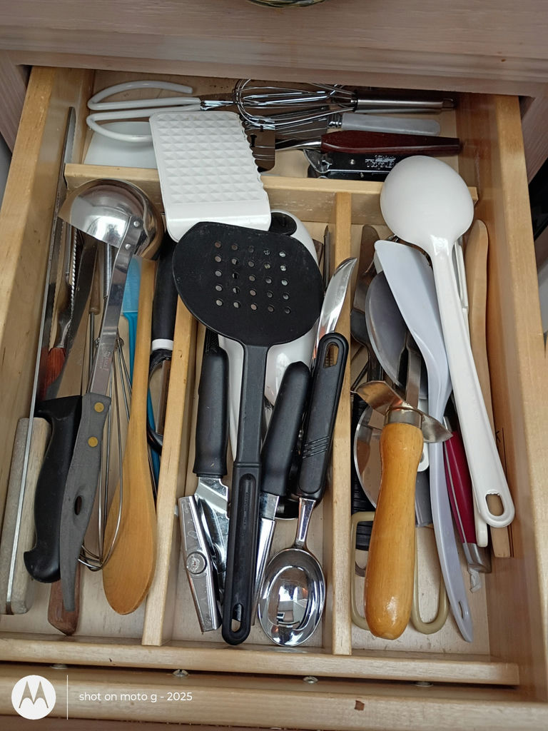 Assorted Kitchen Utensils and Hand Tools - image 1 of 5