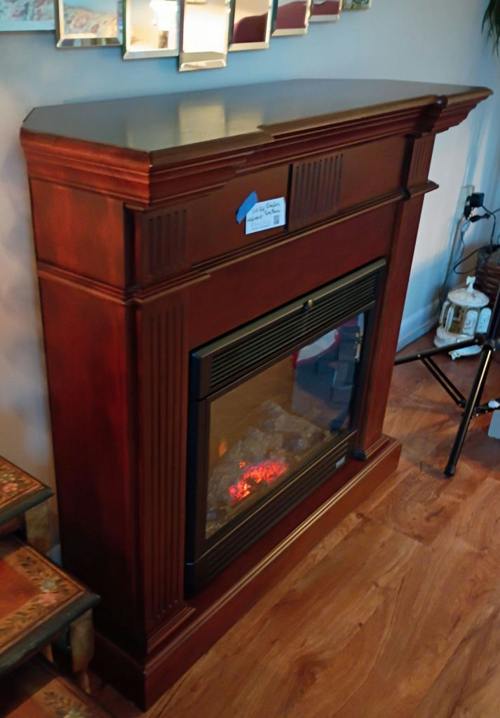 Electric Fireplace Mantel - image 4 of 7