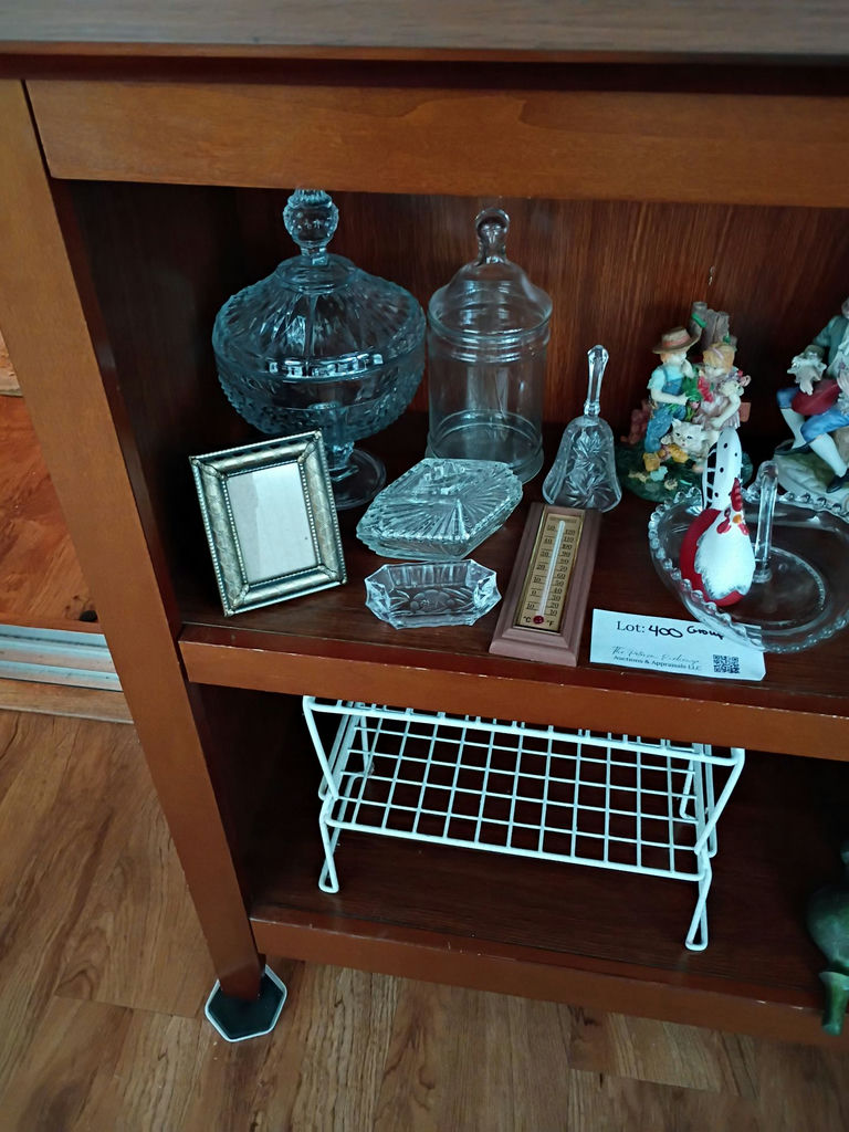 Assorted Decorative Glassware and Figurines - image 2 of 4