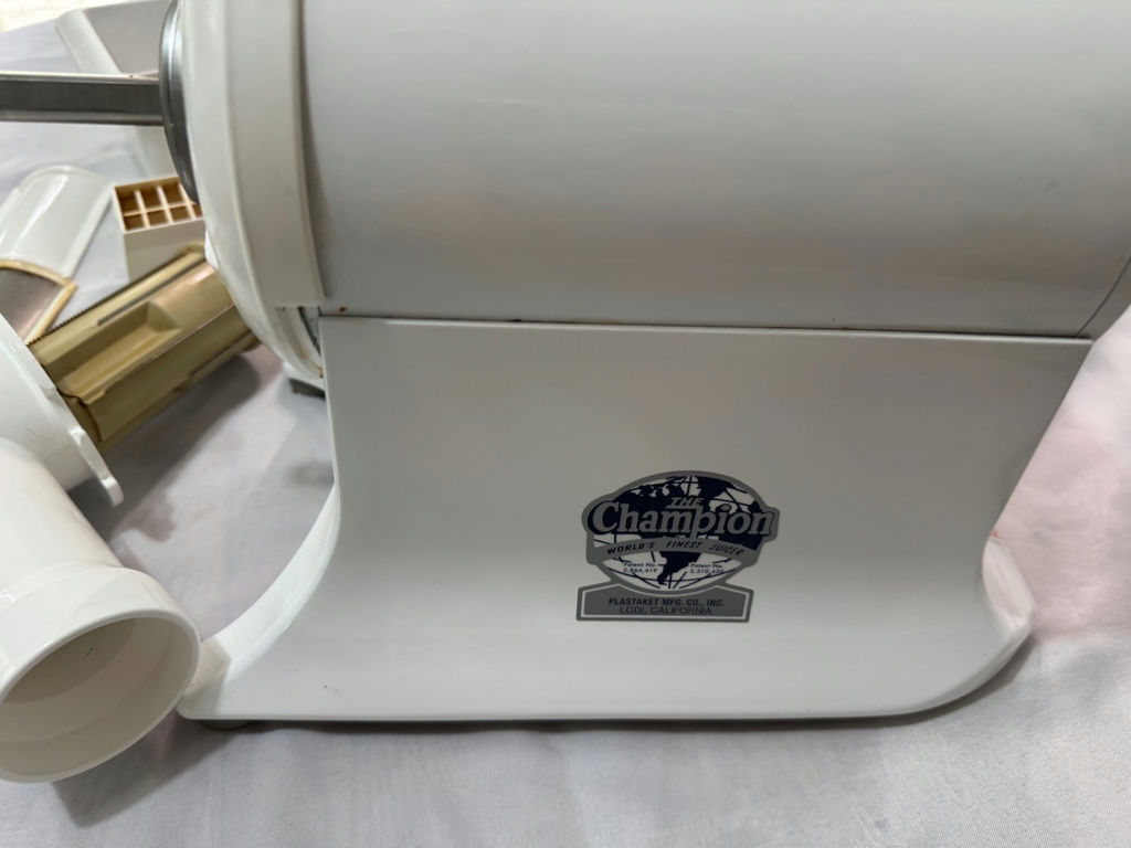Champion 2000+ Juicer with Accessories - image 2 of 3