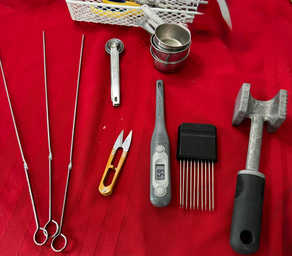 Kitchen Gadgets and Utensils Lot  - image 3 of 5