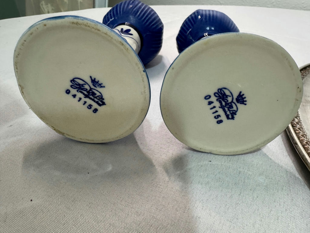 Silver Platter and Delft Blue Candlestick Holders - image 5 of 6