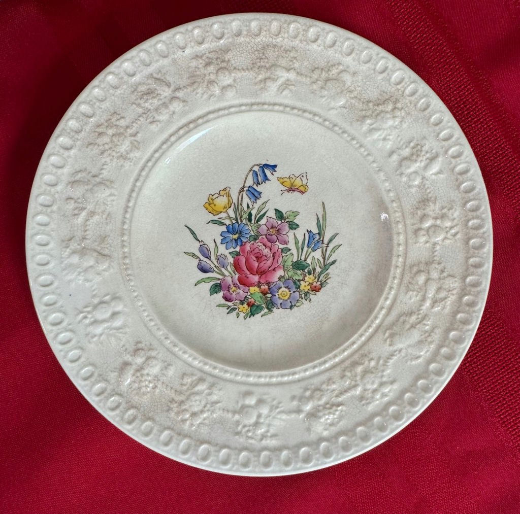 Rare Wedgewood "Tintern" Wellesley Tea & Coffee Service  - image 10 of 17