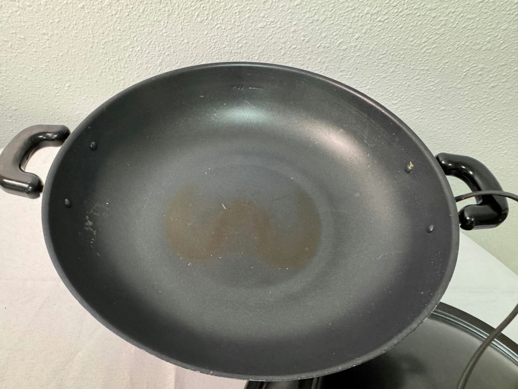 Assorted stainless steel cookware including All-Clad and Farberware pieces with Aroma electric wok - image 9 of 9