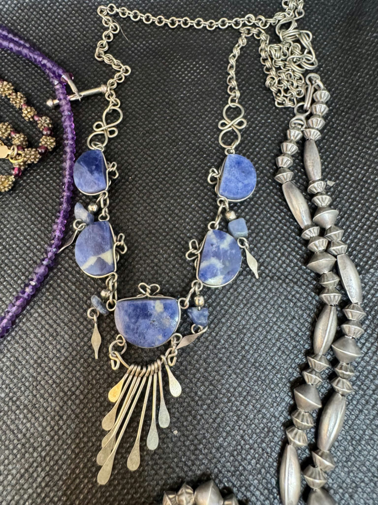 Assorted jewelry collection with pendants and beads - image 9 of 11