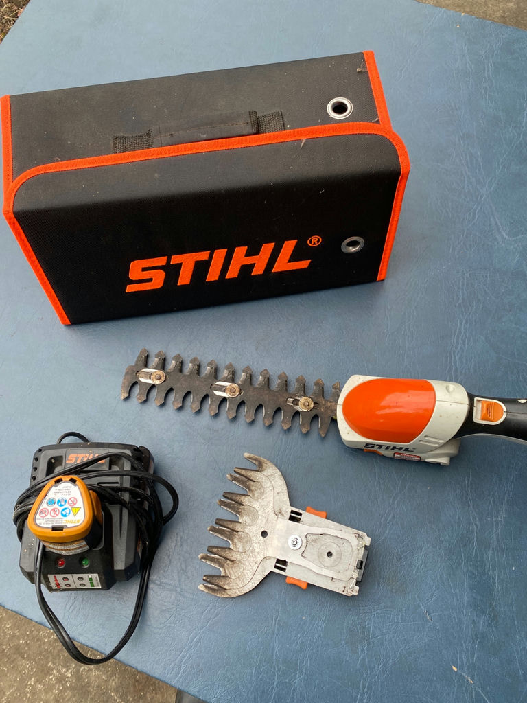Cordless Trimmer/Edger and Cordless Garden Shears - image 7 of 11