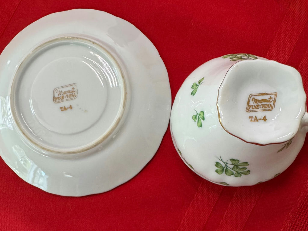 Vintage English & Irish Fine Porcelain Tea Set - image 2 of 16