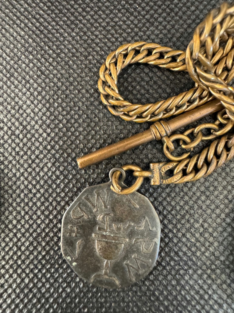 Vintage Timepieces & Keepsakes Collection - image 3 of 6