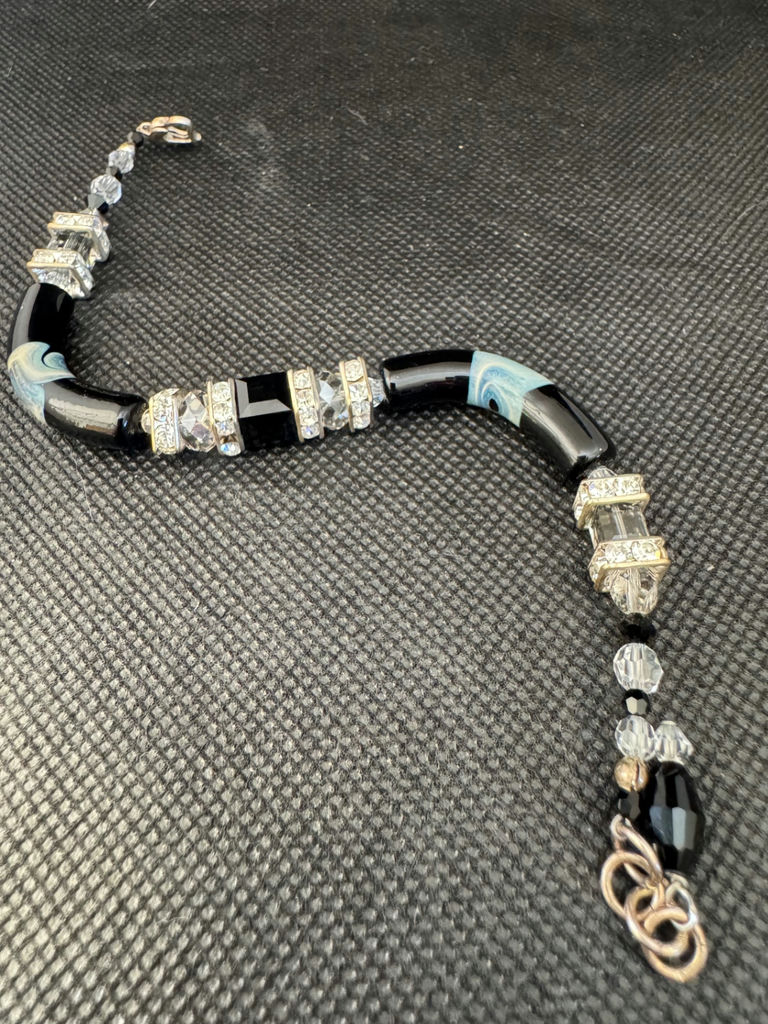 A Curated Collection of Sterling Silver Jewelry - image 17 of 19