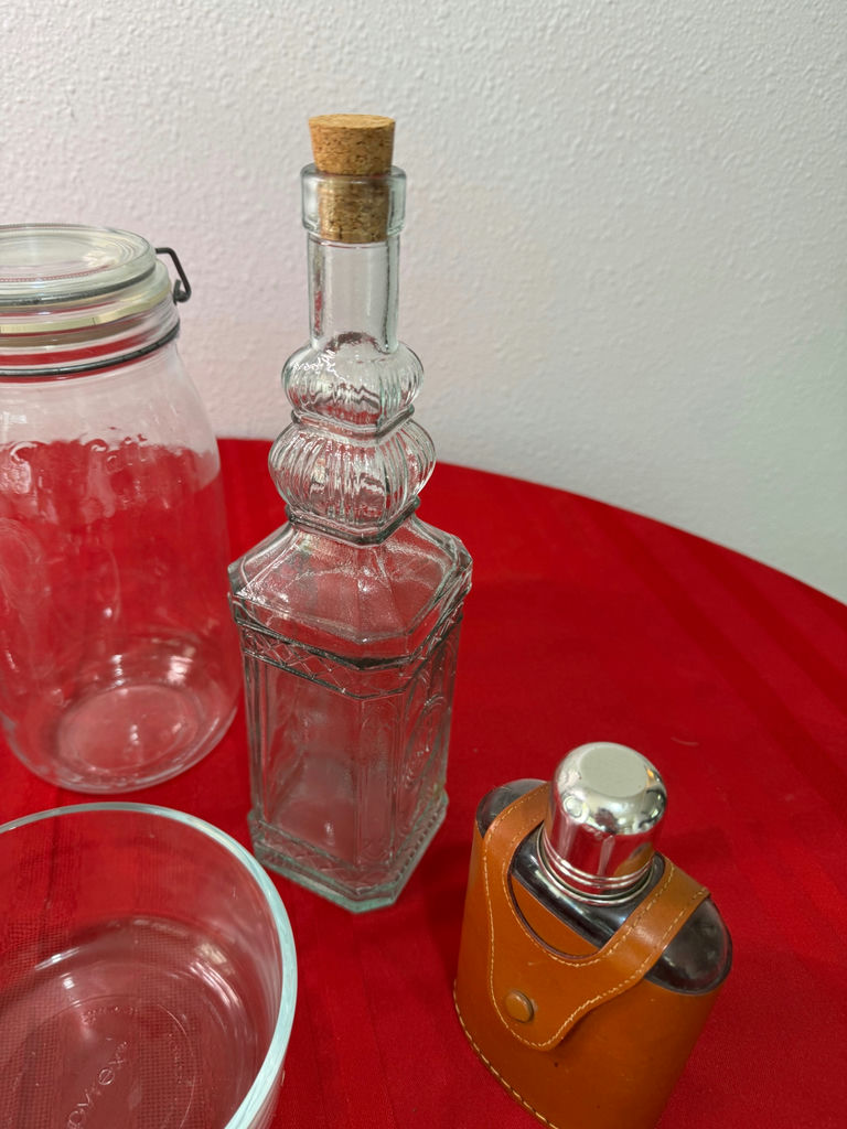 Mixed Kitchen Glassware items - image 3 of 6