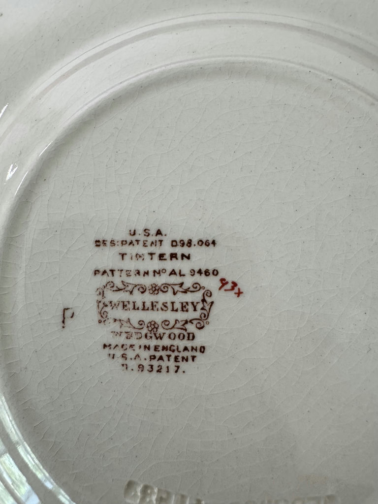 Rare Wedgewood "Tintern" Wellesley Tea & Coffee Service  - image 6 of 17