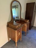 Antique vanity with arch mirror and drawers - thumbnail 9 of 10