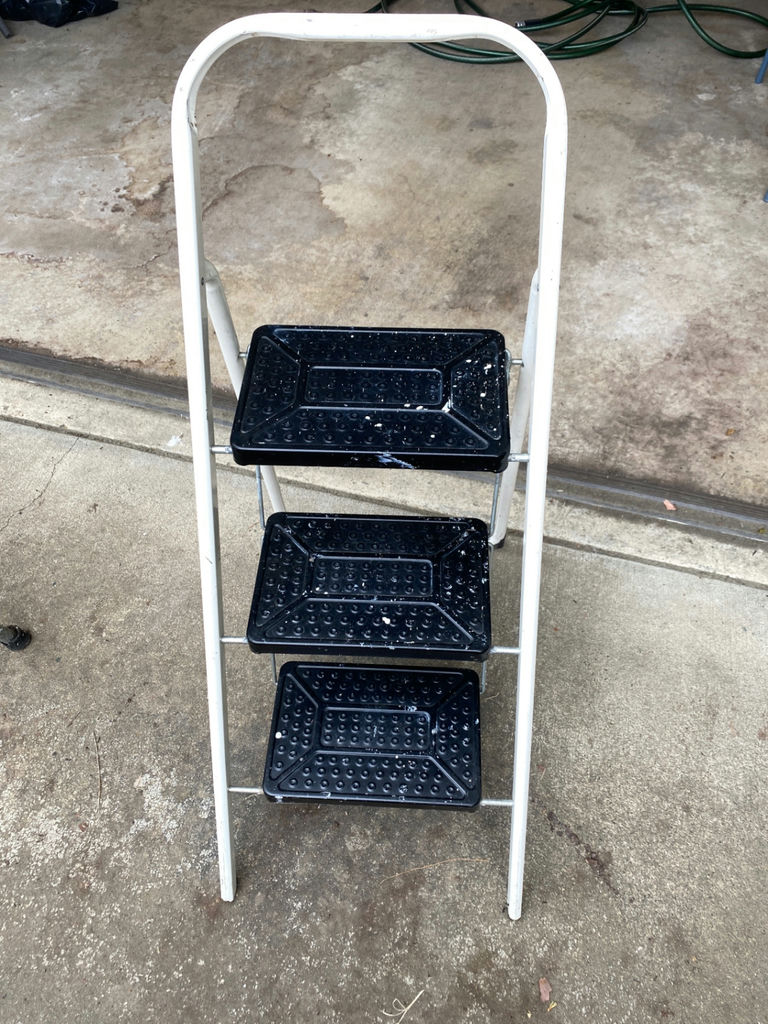 Ladders and Step Stool - image 2 of 8