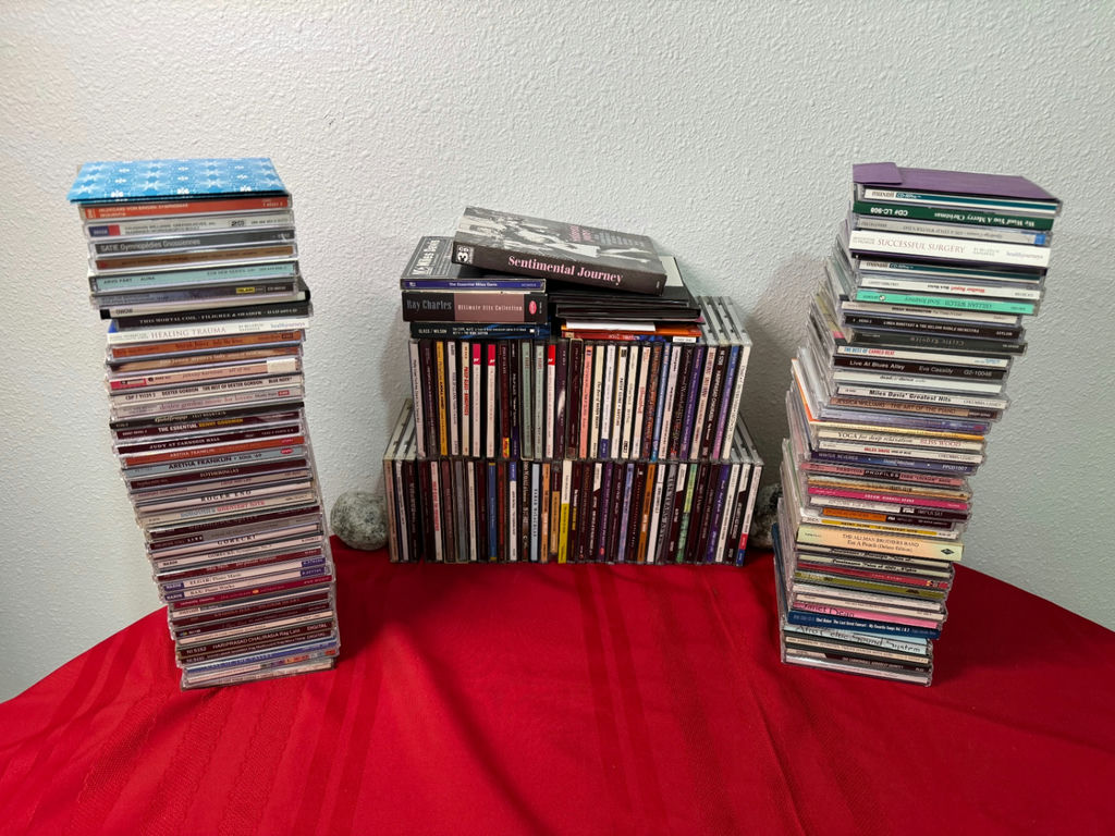 My Smartphone Replaced CDs Blowout - image 1 of 4