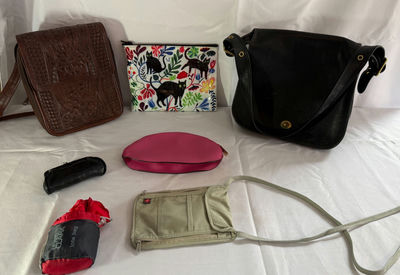 Vintage Handbags - Image 1 of 9