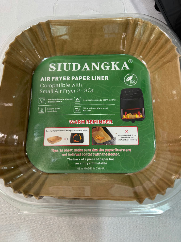 Cuisinart Air fryer with paper liner - image 3 of 3