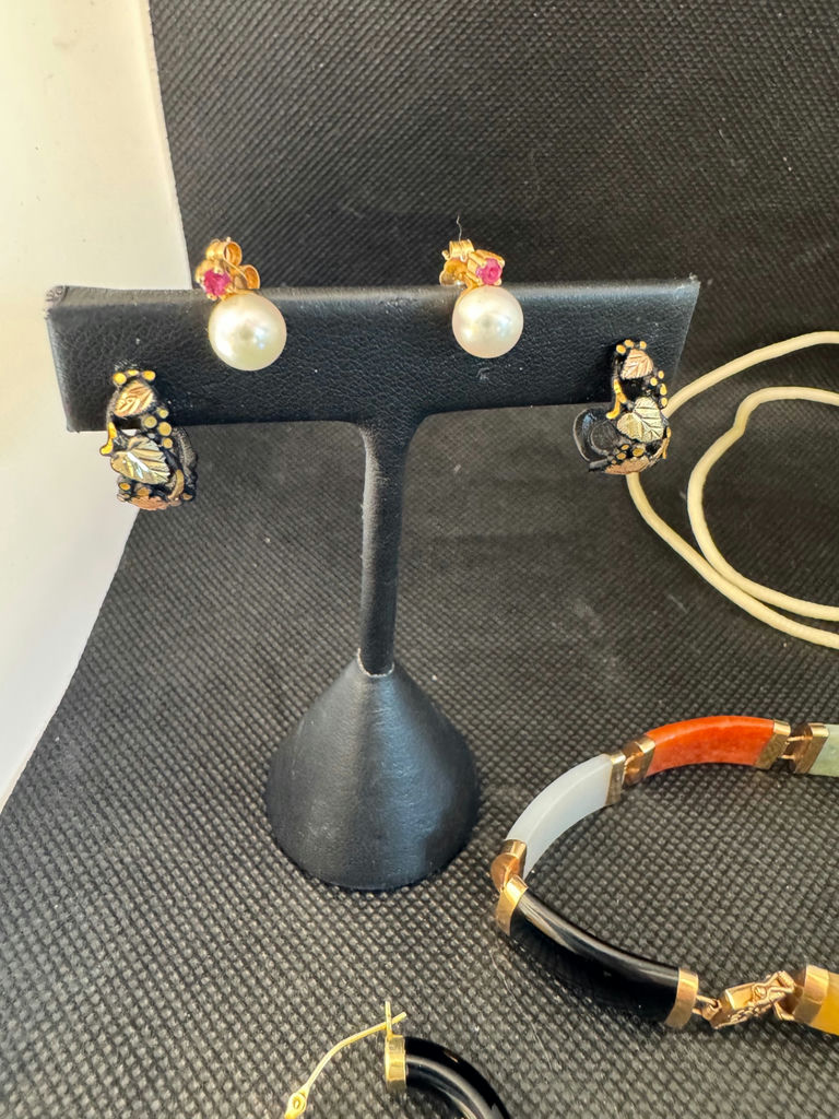 Mixed 10K and 14K Jewelry Lot - image 6 of 7