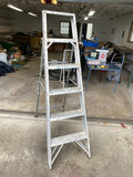 Ladders and Step Stool - thumbnail 3 of 8