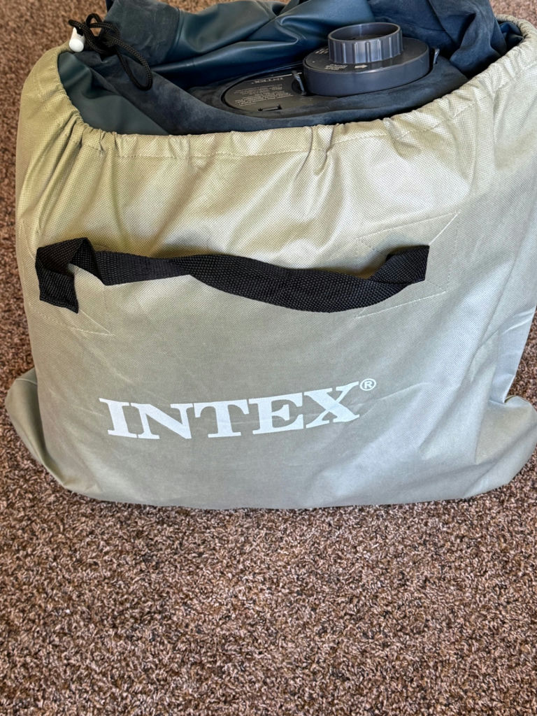 Intex Full Sized Raised Air Bed - image 5 of 5