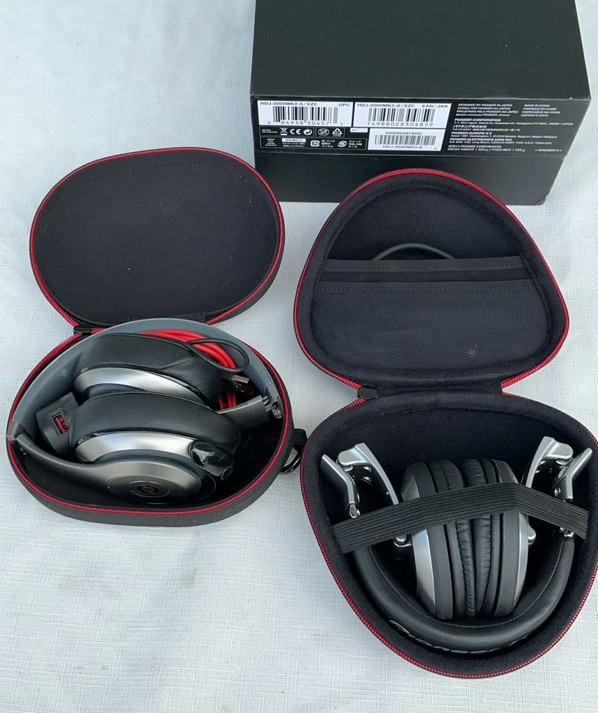 Beats Studio and Pioneer DJ HDJ-2000MK2 Headphones with Cases - image 1 of 5