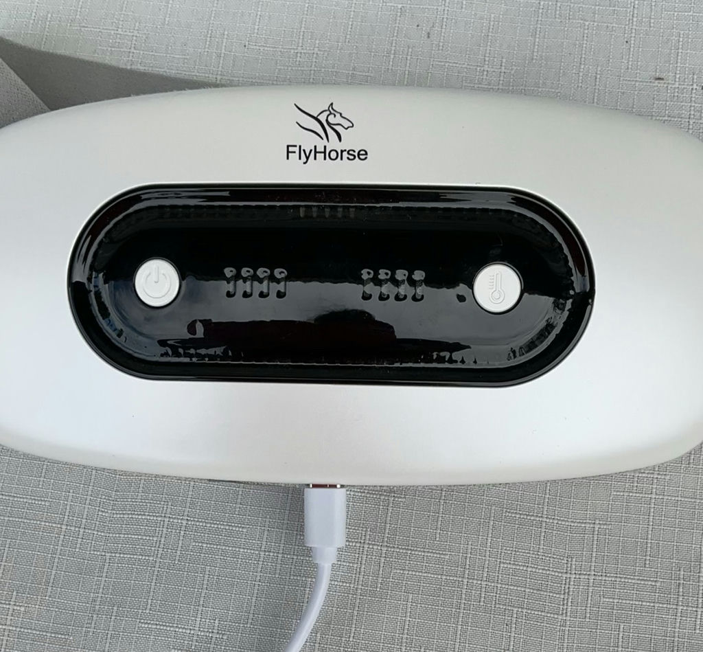 Fly Horse Heating Pad And Red Light Therapy - image 2 of 3