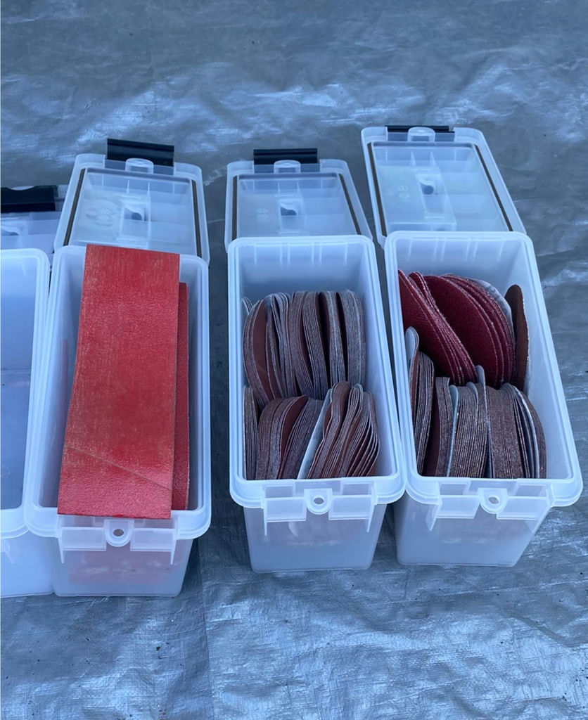Assorted sanders and sanding accessories - image 10 of 12