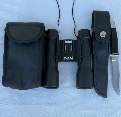 Bushnell Binoculars And Buck Knife - Image 1 of 4