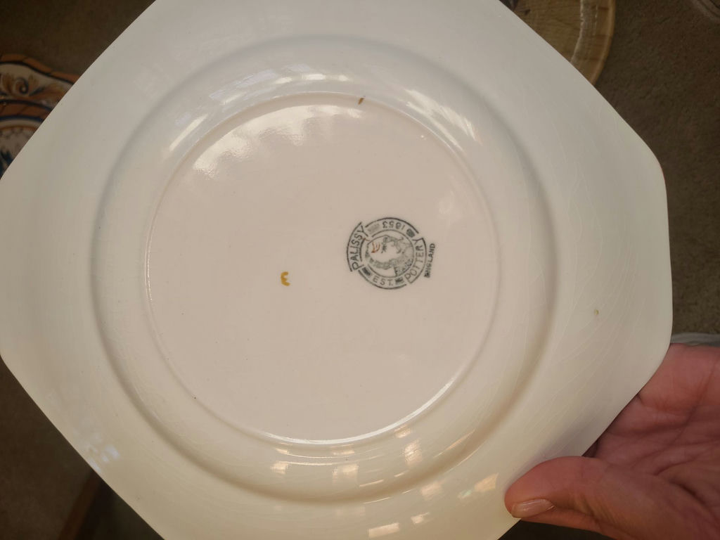 Assorted Plates - image 4 of 9