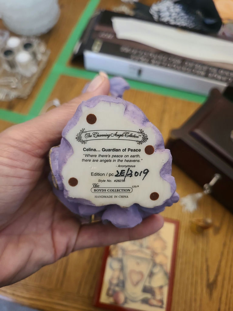 Assorted Collectables and Jewelry Box  - image 2 of 9