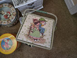 Assorted household items - thumbnail 3 of 5