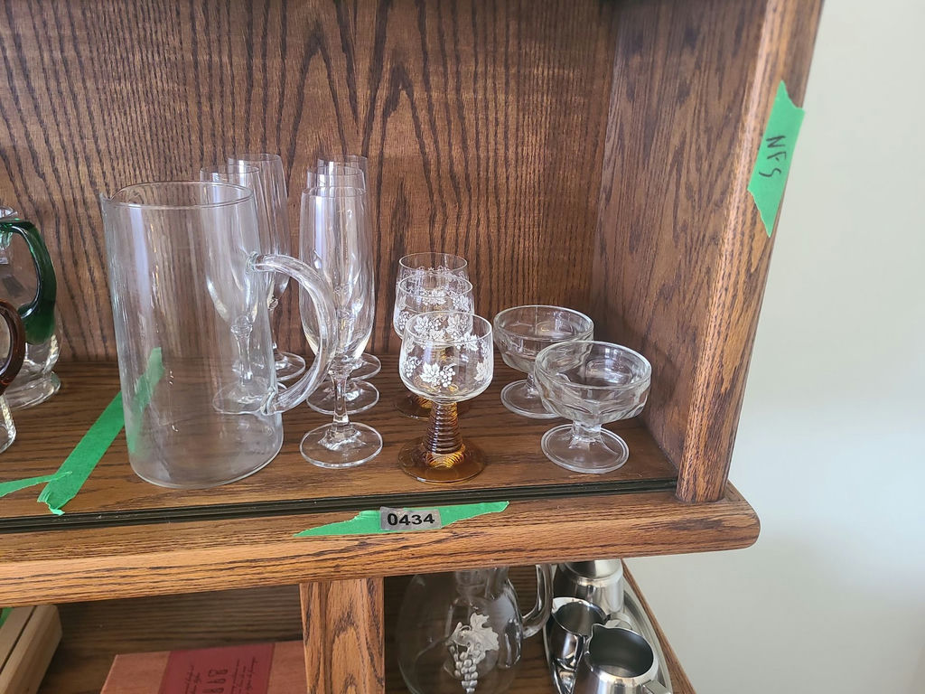 Various Glassware - image 1 of 5