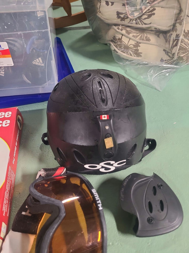 Mixed Sporting Gear and Outdoor Accessories - image 8 of 10