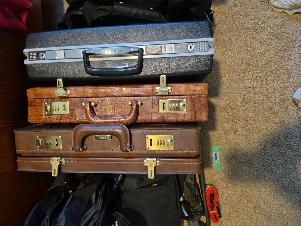 Collection of Briefcases and Laptop Bags - image 4 of 4