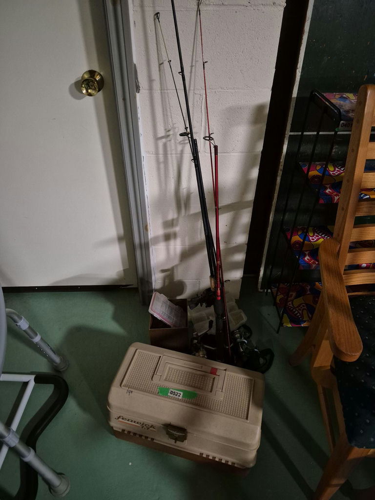 Various sporting goods - image 1 of 4