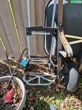 Various yard and gardern care tools - thumbnail 2 of 4