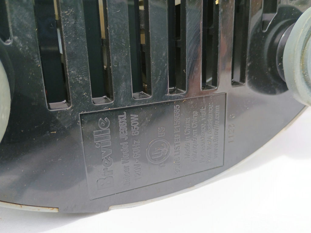 Breville juicer  - image 3 of 3