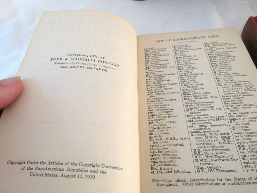 Incomplete Set of Funk and Wagnalls New Standard Encyclopedia 1931 - image 3 of 5