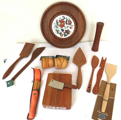 Wooden MCM Kitchenware Dansk Shaker - Image 1 of 11