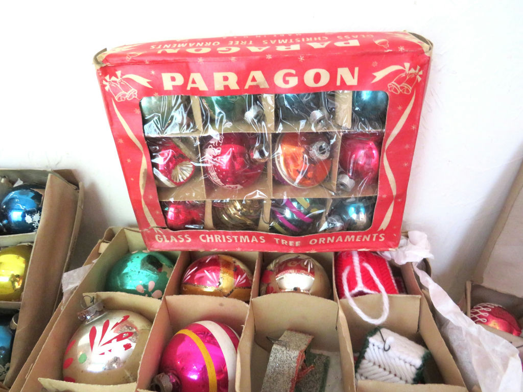Large Lot of Vintage Christmas Ornaments Glass Porcelain Santas - image 3 of 18