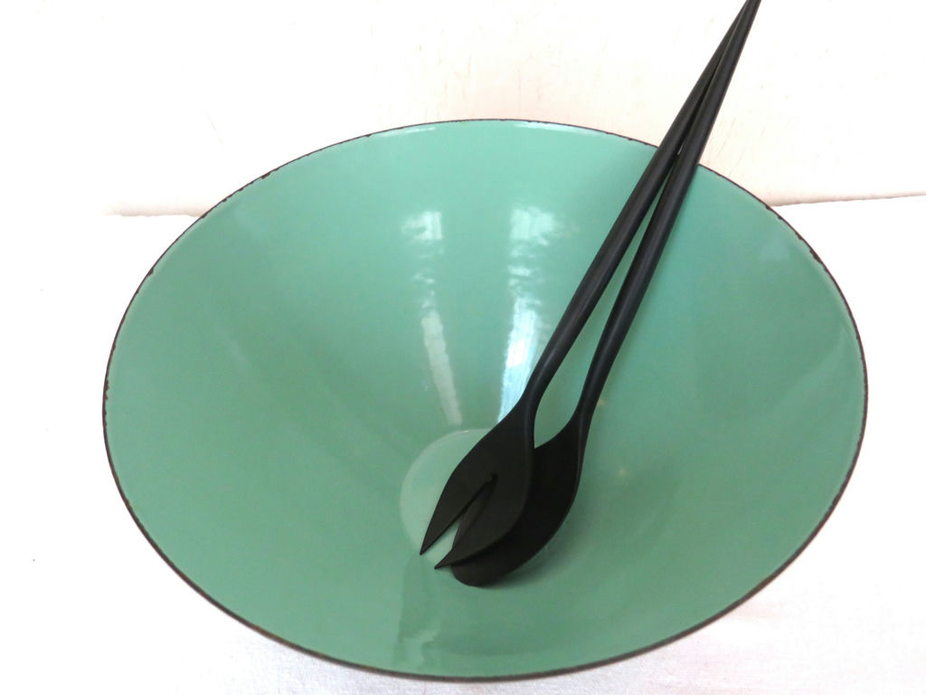 Krenit MCM Green and Black Bowl with Salad Tongs - image 2 of 6