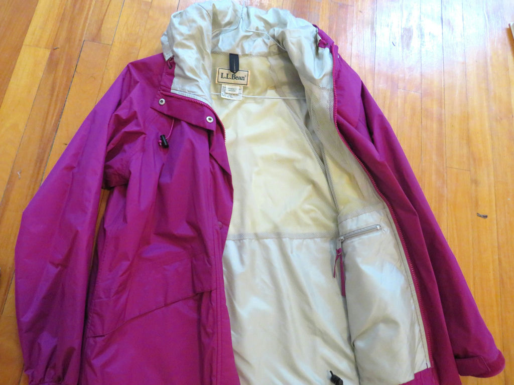 Ladies Magenta LL Bean Size M Rain Jacket - image 1 of 3