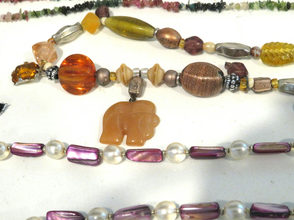 Large lot of Vintage Costume Jewelry Necklaces Monet - image 8 of 15