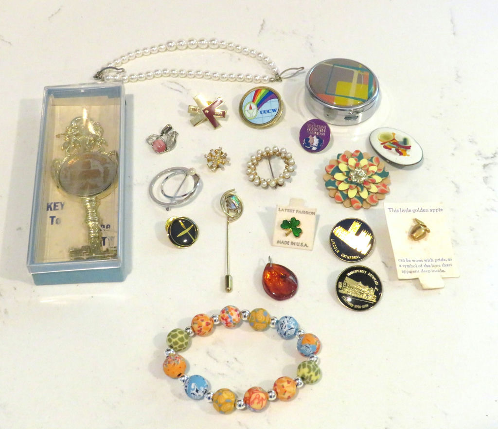 Costume Jewelry Mixed Sterling Pin Key to City - image 2 of 12