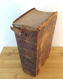 Leatherbound Antique 1818 Abridgement of Ainsworth’s Dictionary - thumbnail 2 of 9