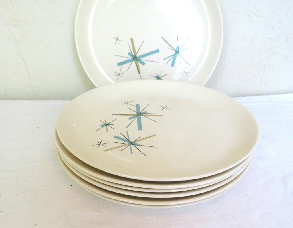7 Vintage MCM Salem North Star plates - image 2 of 6