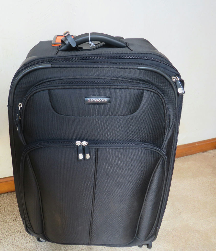 Black Samsonite Carry On Luggage Wheels and Handle - image 1 of 7