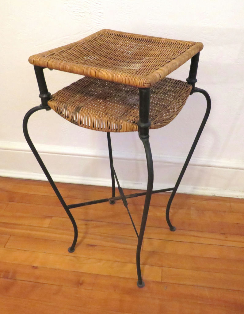 Rattan and Wrought Iron Side Table (2/2) - image 4 of 4