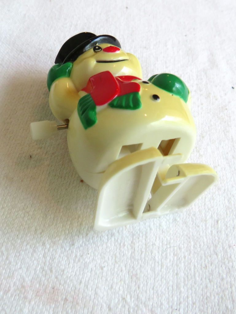 Snowmen and Santas and Dala Horse Christmas lot - image 13 of 13