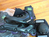 Pair of Roller Blade Boots with Blades and Pads - thumbnail 4 of 6